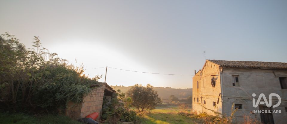 House 8 rooms of 240 m² in Senigallia (60019)