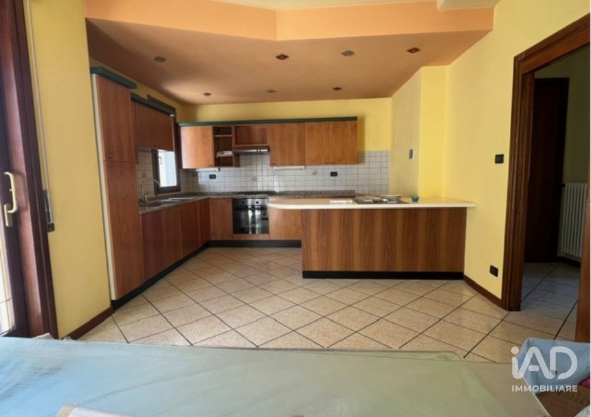 Apartment 6 rooms of 105 m² in Vicenza (36100)