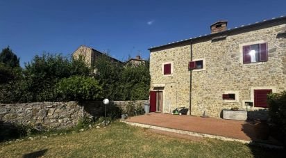 Casa indipendente 4 locali di 105 m² in Radicondoli (53030)