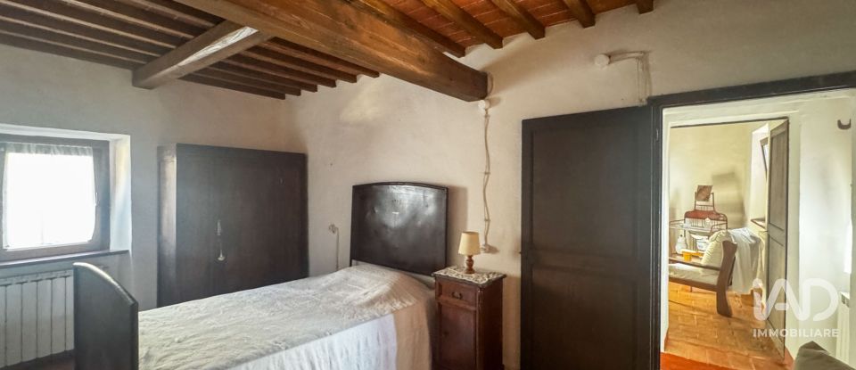 Townhouse 4 rooms of 105 m² in Radicondoli (53030)