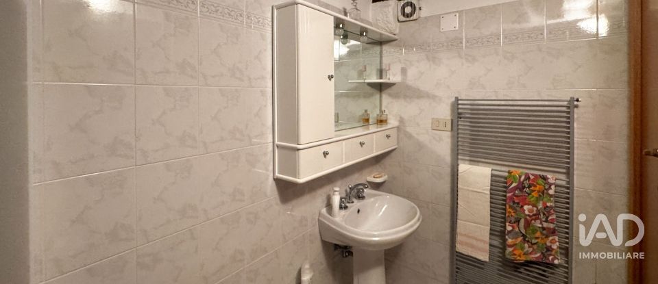 Townhouse 4 rooms of 105 m² in Radicondoli (53030)