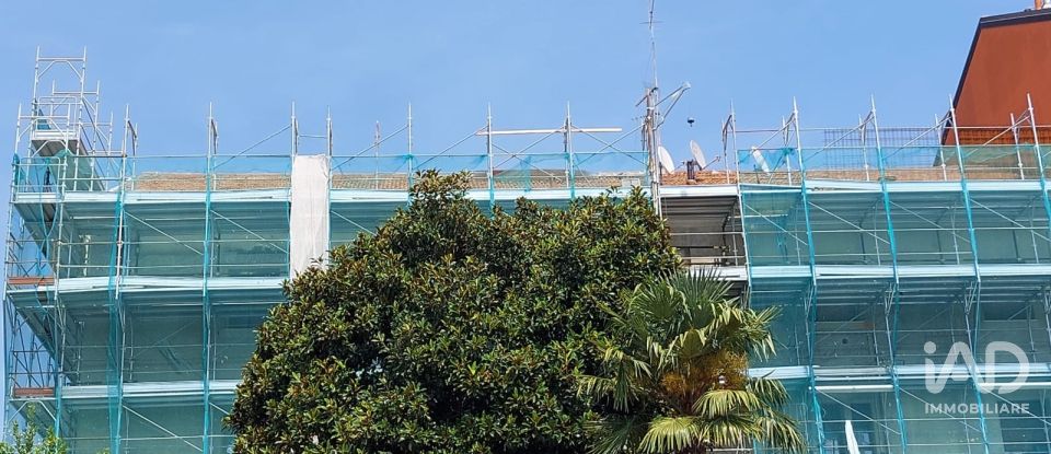 Two-room apartment of 50 m² in Milano (20126)