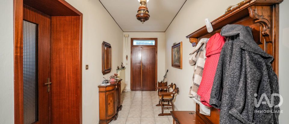 Villa a schiera 6 locali di 340 m² in Ostellato (44020)