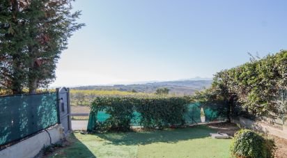 Appartamento 5 locali di 81 m² a Montemarciano (60018)