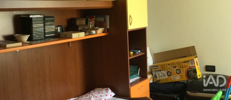 Trilocale di 73 m² a Roma (00175)