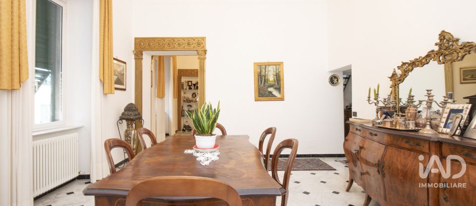 Apartment 6 rooms of 160 m² in Genova (16121)