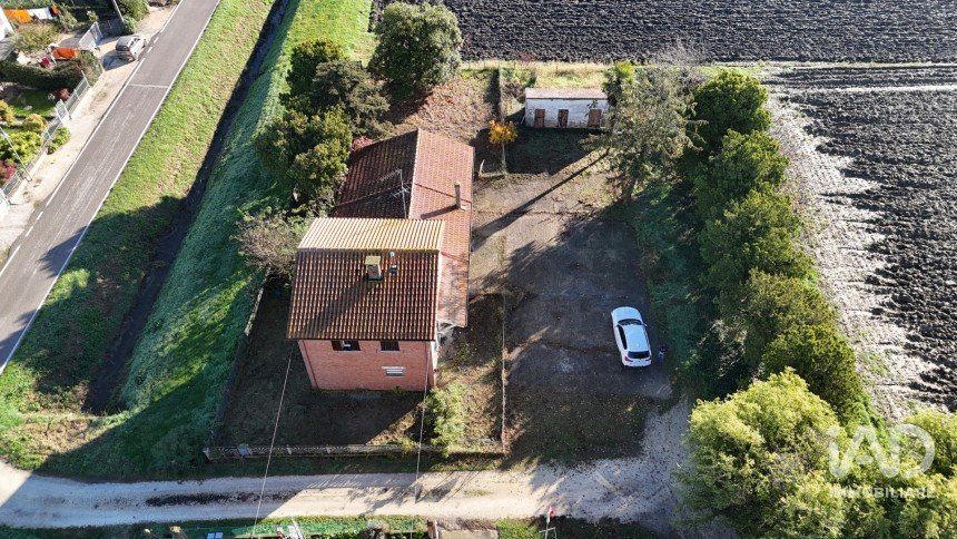 Casa indipendente / Villa 4 locali di 150 m² in Codigoro (44021)