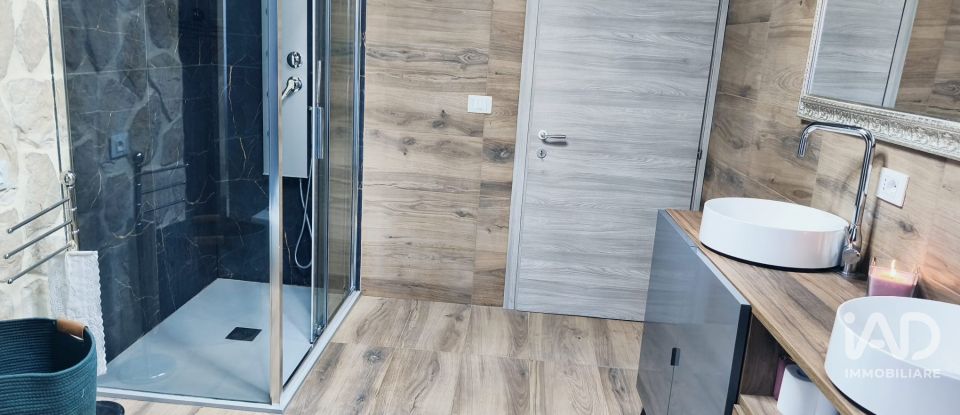 Abitazione 8 locali di 170 m² in Roncà (37030)