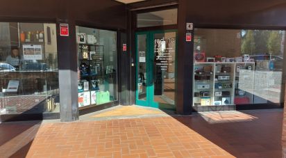 Negozio / locale commerciale di 109 m² in Paderno Dugnano (20037)