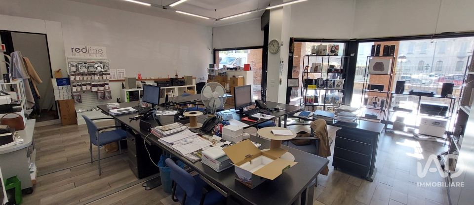 Negozio / locale commerciale di 109 m² in Paderno Dugnano (20037)