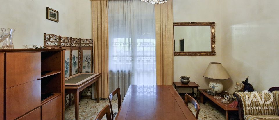 Appartamento 5 locali di 125 m² a Macerata (62100)