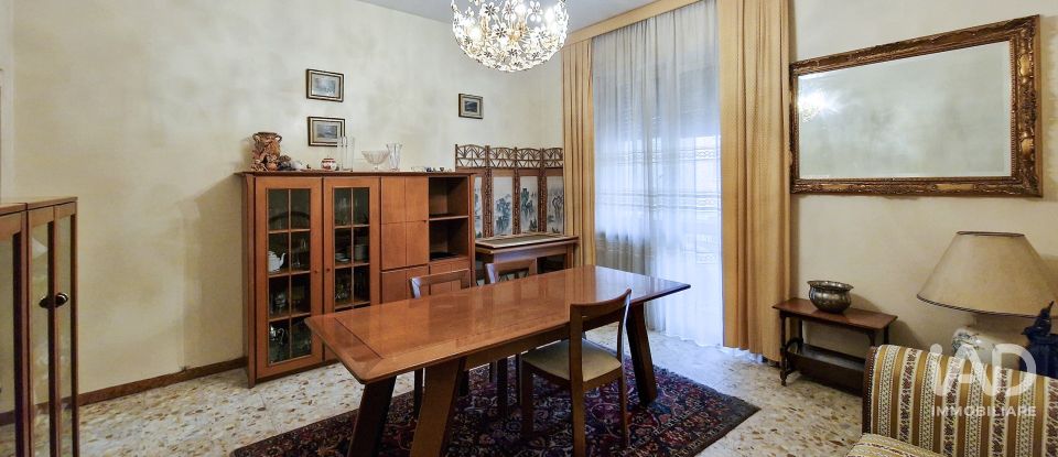 Appartamento 5 locali di 125 m² a Macerata (62100)