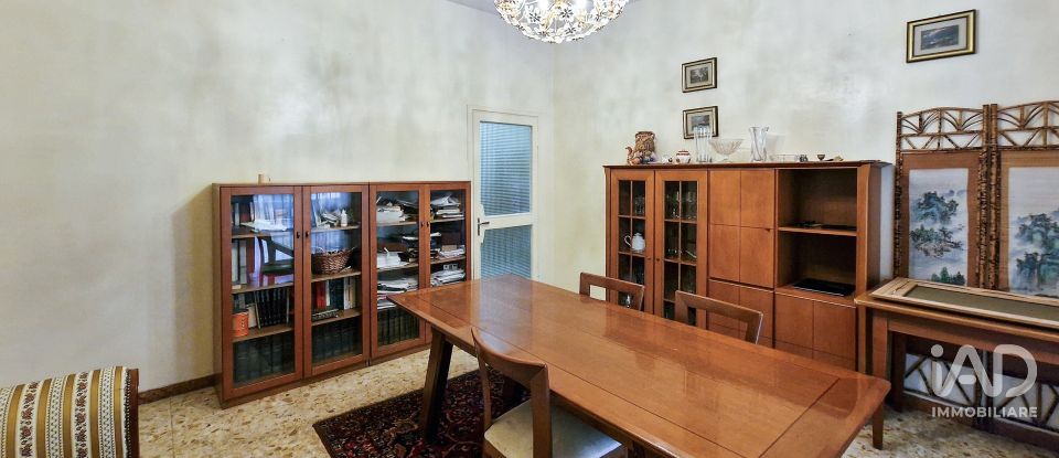 Appartamento 5 locali di 125 m² a Macerata (62100)