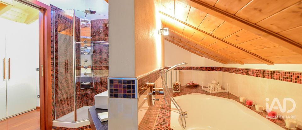 Four-room apartment of 206 m² in Bregnano (22070)