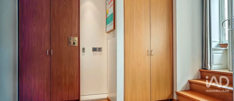 Studio 1 room of 37 m² in Roma (00153)