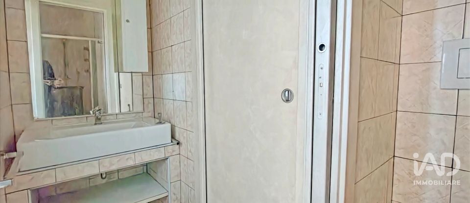 Studio 1 room of 37 m² in Roma (00153)