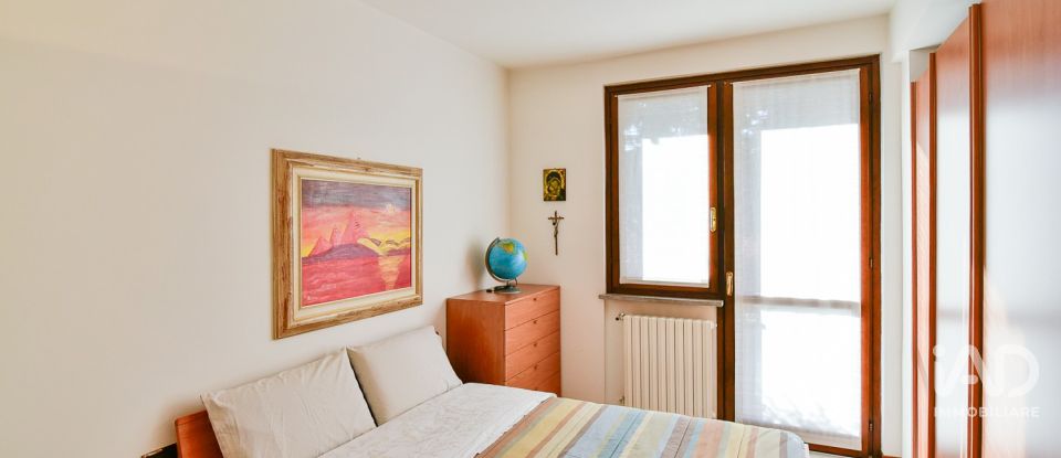 Apartment 0 rooms of 90 m² in Bregnano (22070)