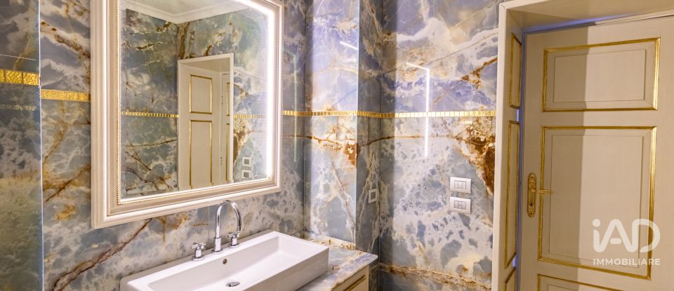 Hotel 6 rooms of 285 m² in Verona (37121)