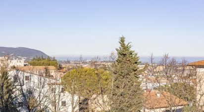 Apartment 6 rooms of 226 m² in Castelfidardo (60022)