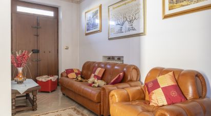 Palazzo / Stabile 6 locali di 226 m² a Castelfidardo (60022)