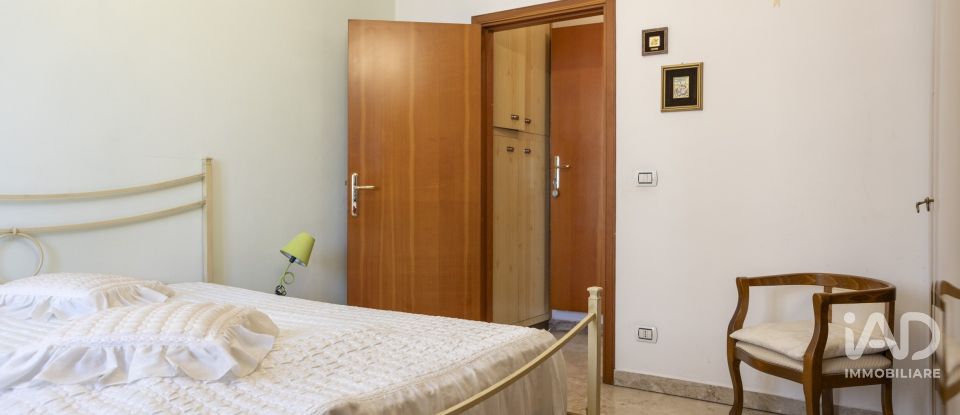 Palazzo / Stabile 6 locali di 226 m² a Castelfidardo (60022)