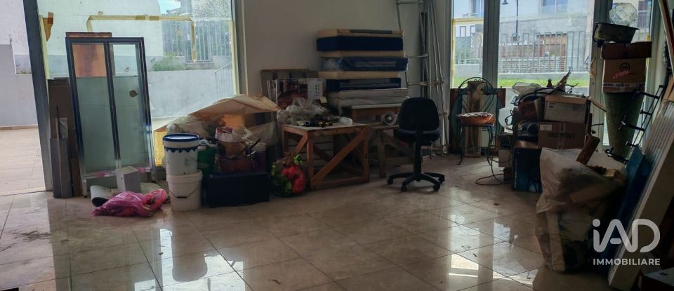 Negozio / locale commerciale di 82 m² in Olbia (07026)