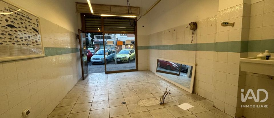 Shop / premises commercial of 39 m² in Firenze (50126)