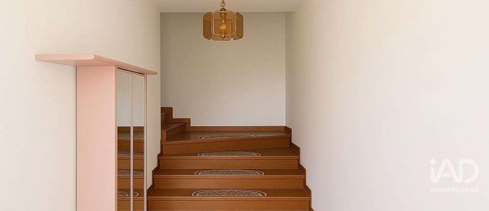 Villa a schiera 10 locali di 300 m² in Mosciano Sant'Angelo (64023)