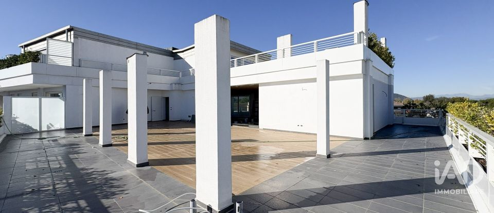 Apartment 6 rooms of 225 m² in Abano Terme (35031)