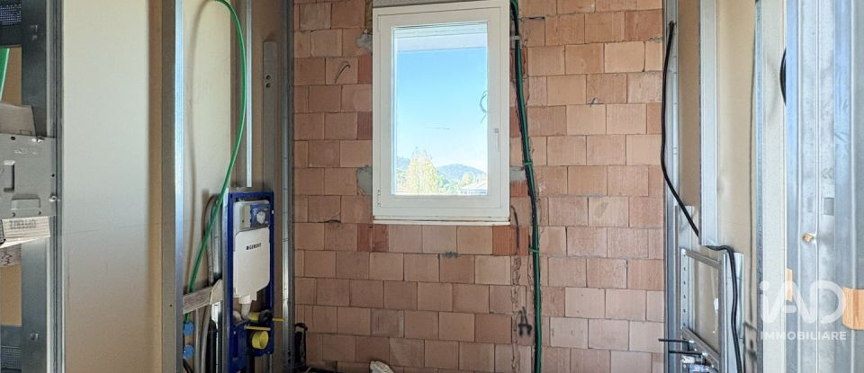 Apartment 6 rooms of 225 m² in Abano Terme (35031)