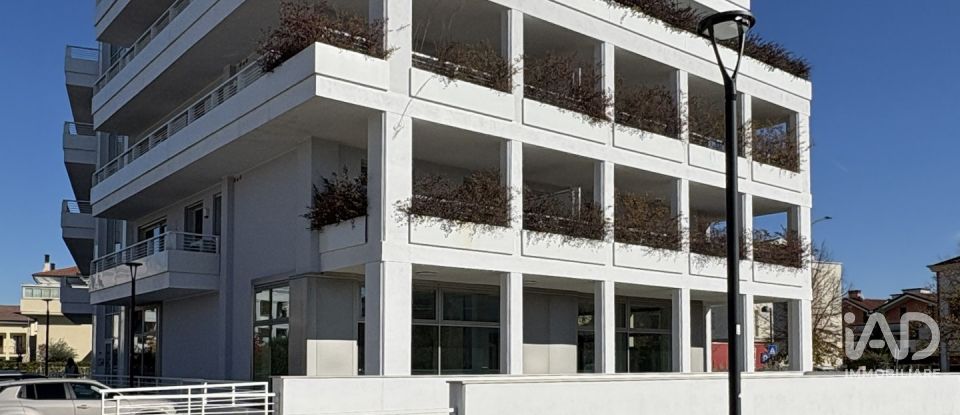 Apartment 6 rooms of 225 m² in Abano Terme (35031)