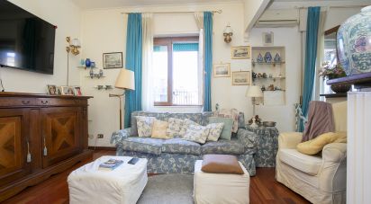 Trilocale di 80 m² a Genova (16144)