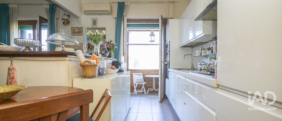 Trilocale di 80 m² a Genova (16144)