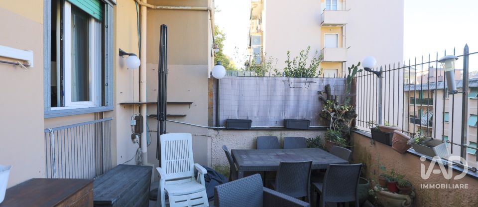 Trilocale di 80 m² a Genova (16144)