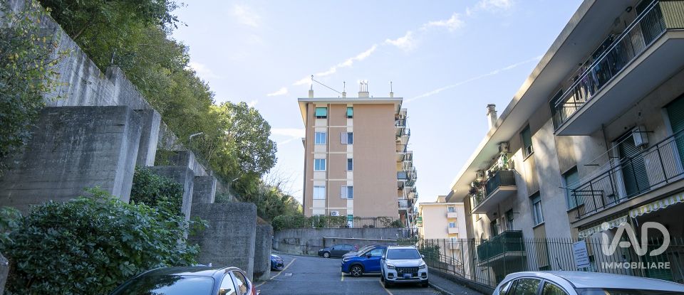 Trilocale di 80 m² a Genova (16144)