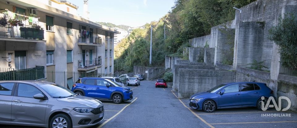Trilocale di 80 m² a Genova (16144)