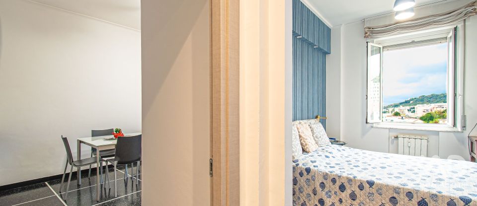 Four-room apartment of 66 m² in Genova (16136)