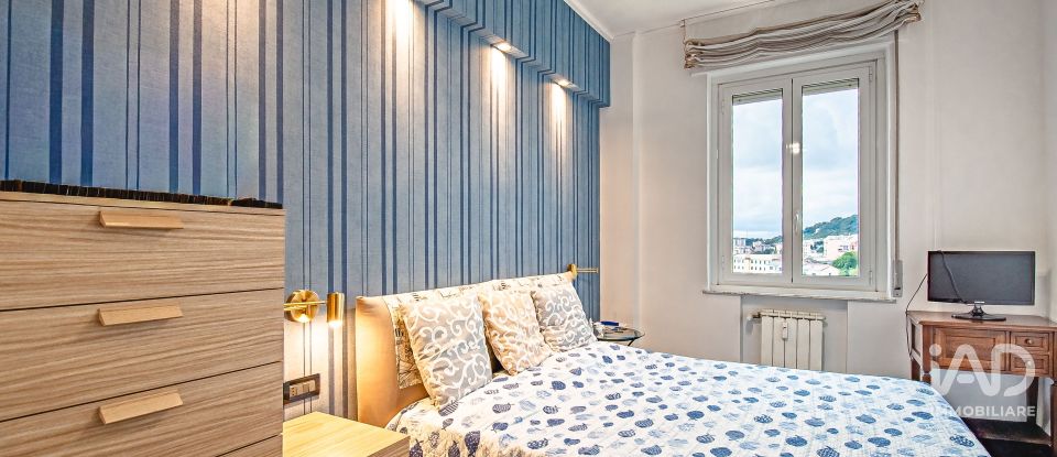 Four-room apartment of 66 m² in Genova (16136)