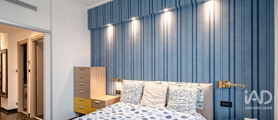 Four-room apartment of 66 m² in Genova (16136)