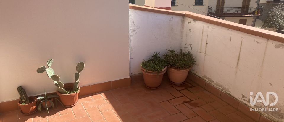 Appartamento 5 locali di 110 m² a Reggello (50066)