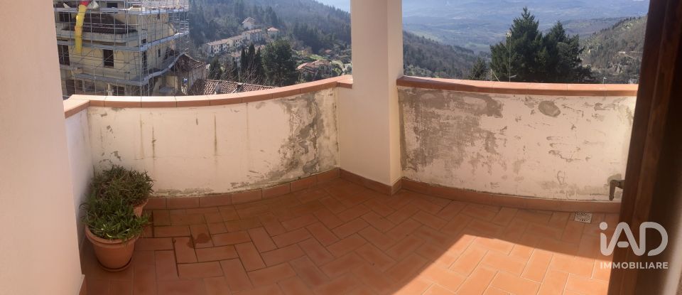 Appartamento 5 locali di 110 m² a Reggello (50066)