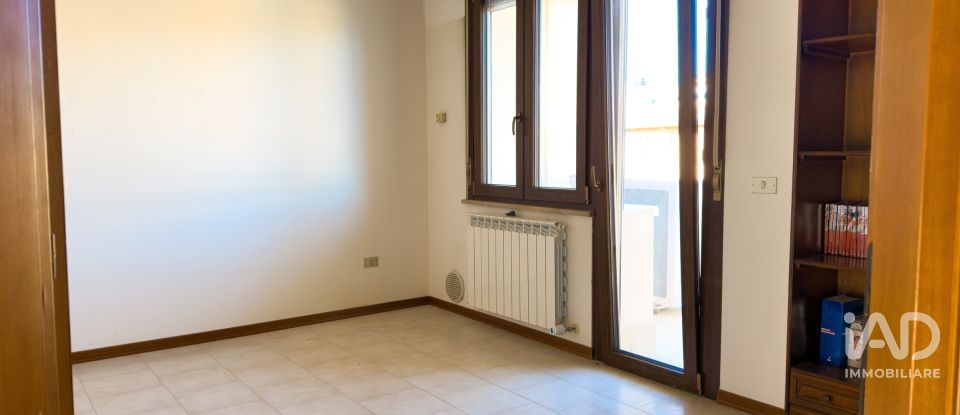 Quadrilocale di 150 m² a Bettona (06084)