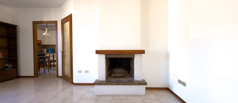 Quadrilocale di 150 m² a Bettona (06084)