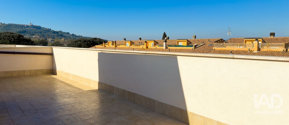 Quadrilocale di 150 m² a Bettona (06084)