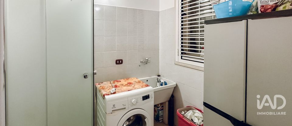 House boat 15 rooms of 362 m² in Martina Franca (74015)