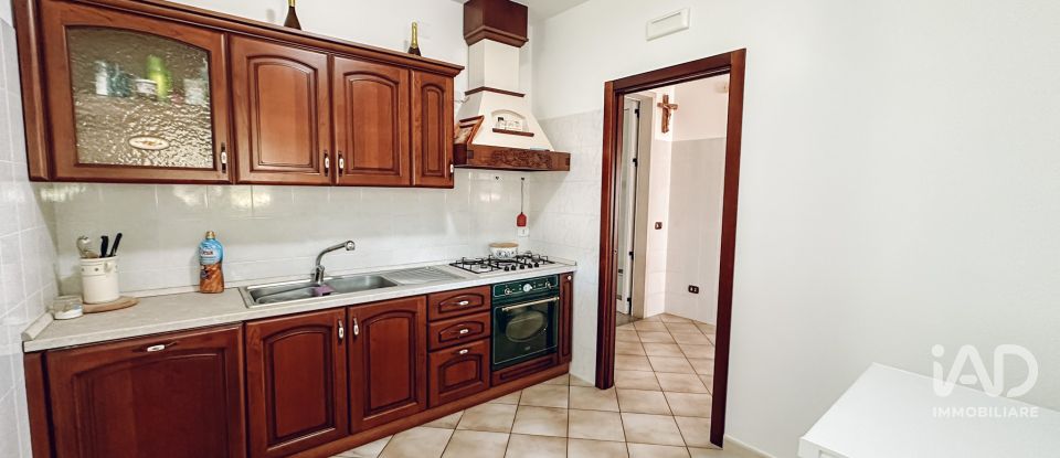 House boat 15 rooms of 362 m² in Martina Franca (74015)