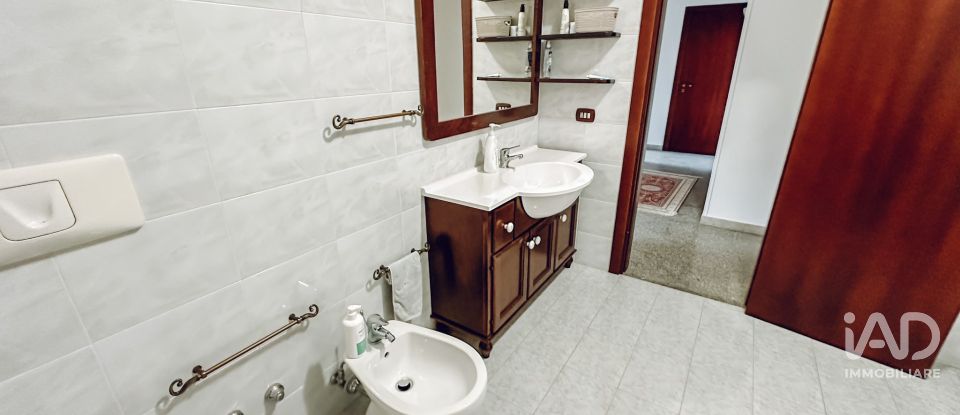 House boat 15 rooms of 362 m² in Martina Franca (74015)