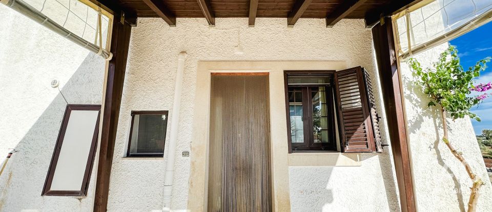 House boat 15 rooms of 362 m² in Martina Franca (74015)