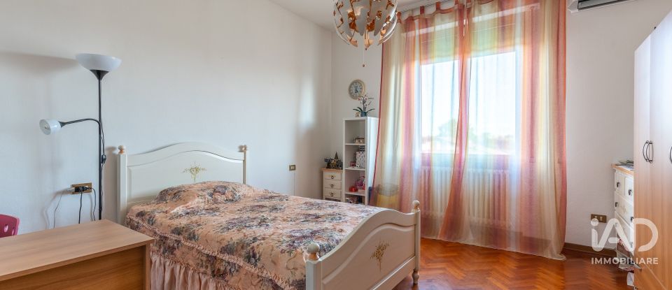 Casa indipendente / Villa 10 locali di 159 m² in Bientina (56031)