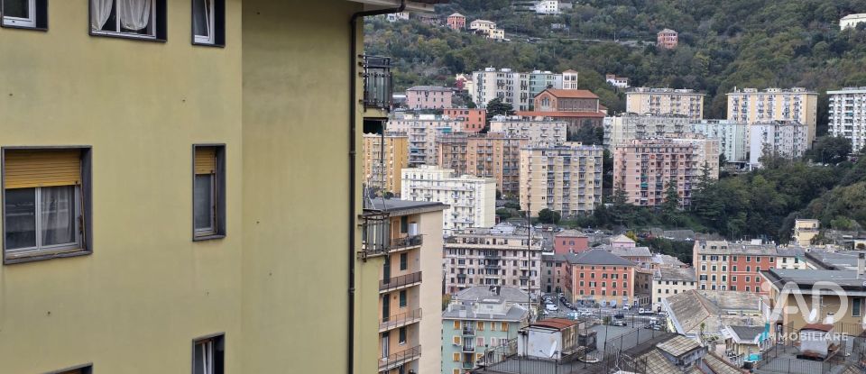 Three-room apartment of 78 m² in Genova (16139)